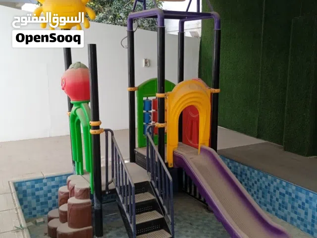 ألعاب الأطفال للمسبح