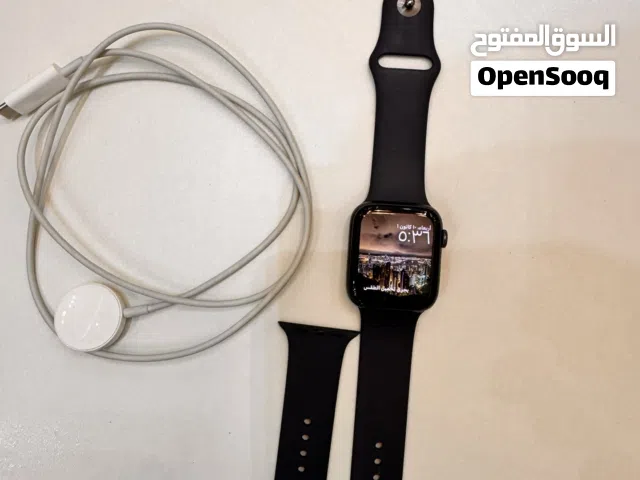 Apple Watch SE (1st generation) ساعت ابل بحالة ممتازة استخدام بسيط بسعر مميز