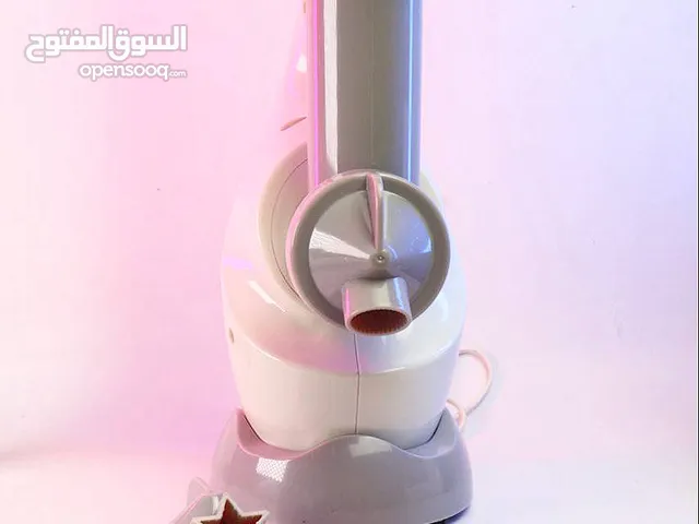 صانعة آيس كريم احترافية بتقنية التبريد الذاتي - موديل YG-ICM-008 من YG تمتعي بأشهى نكهات الآيس كريم
