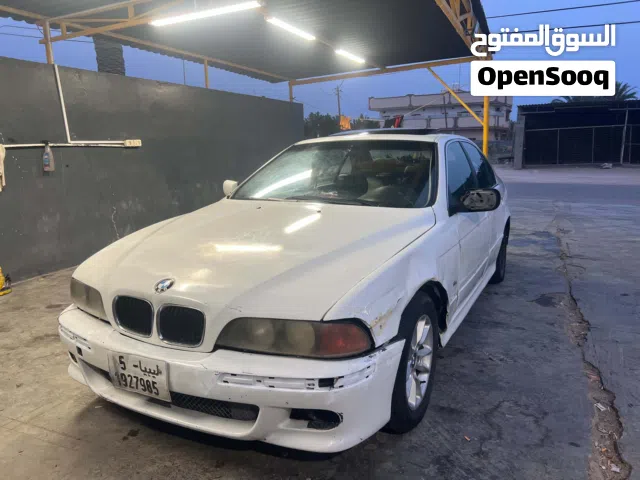 BMW530 موديل 2003 فل كاامل 30 دبل فنس