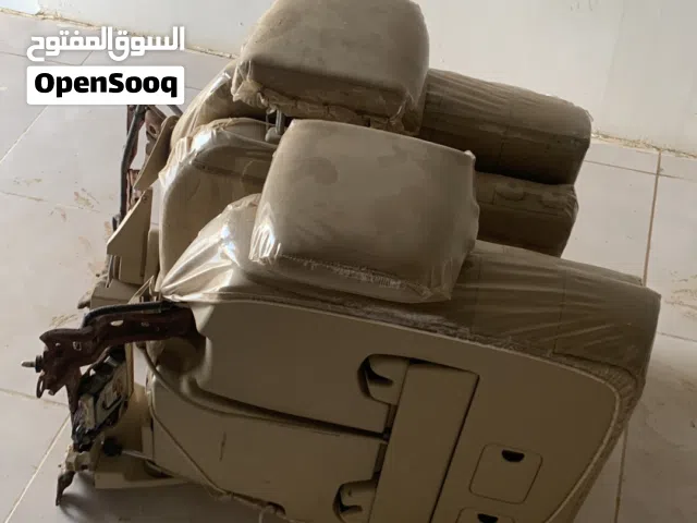 كراسي ل دبه لكسزز