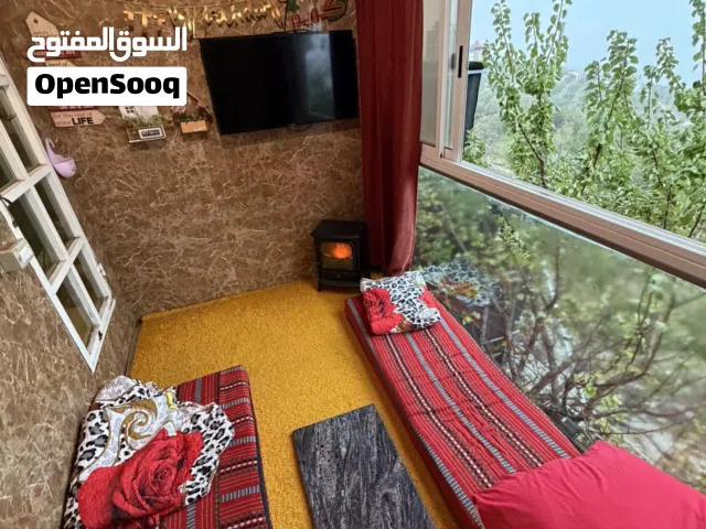 سويت فيلا مع كوخ جاكوزي بركة لزوجين او زائرين