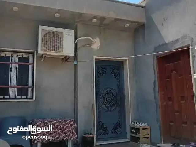 110 m2 3 Bedrooms Townhouse for Rent in Tripoli Al-Bivio