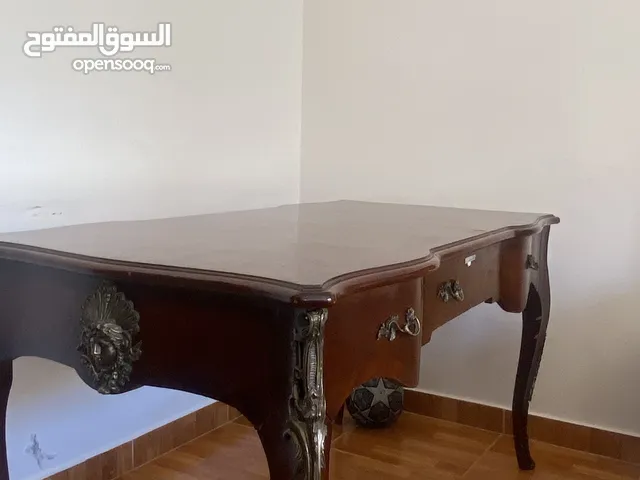 طاولة خشب كلاسيك مصري