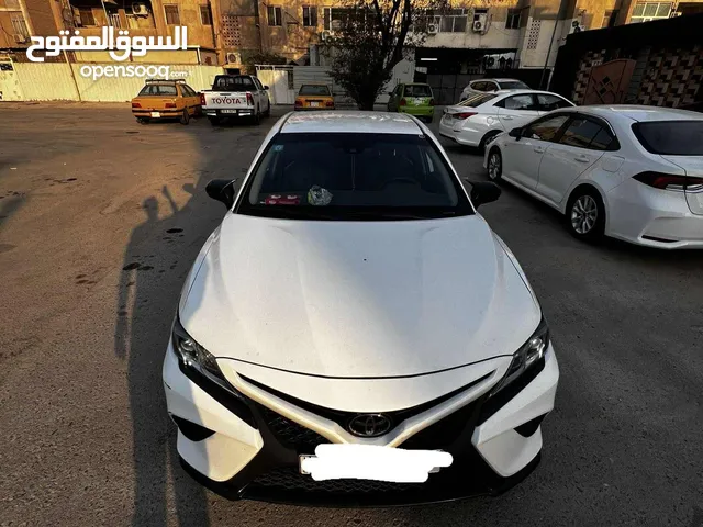 كامري 2020 للبيع حادث بنيد فقط بدون ايرباك