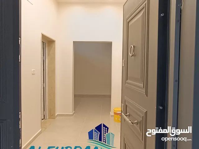 140 m2 2 Bedrooms Apartments for Rent in Tripoli Al-Serraj