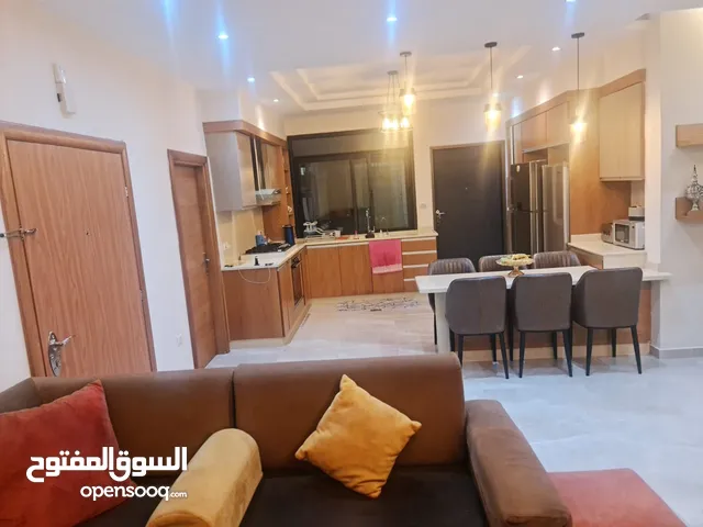 560 m2 More than 6 bedrooms Villa for Sale in Ramallah and Al-Bireh Jifna