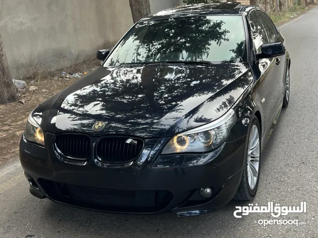 bmw 528 2010 ازرق كحلي