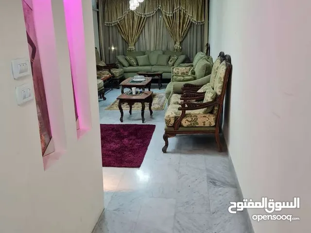 130 ft 2 Bedrooms Apartments for Rent in Amman Um Uthaiena Al Sharqi