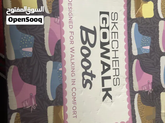 شوز سكتشيرز اصلي مع كرتونته