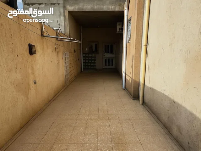 280 m2 4 Bedrooms Townhouse for Rent in Tripoli Al-Shok Rd