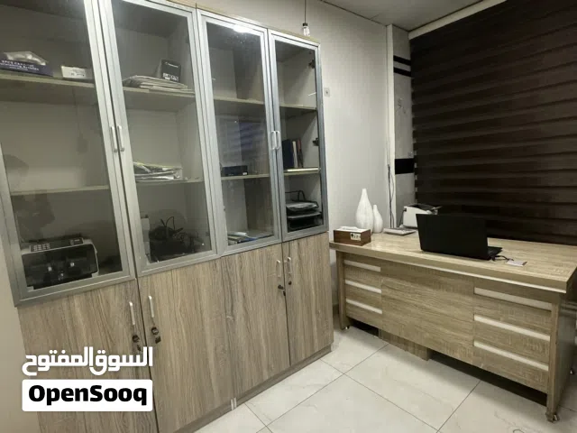 مكتبه او لوكر مكتبي