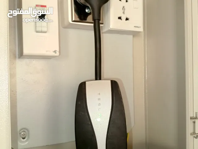 شاحن تسلا أصلي للبيع