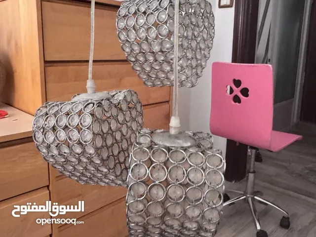 ثريات بحاله جيده جدا