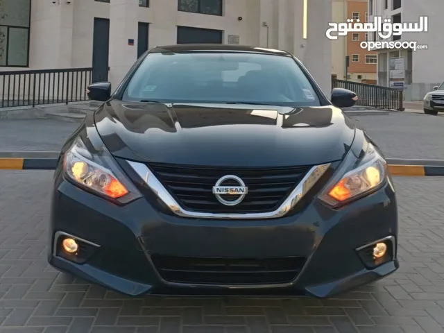Used Nissan Altima in Ajman