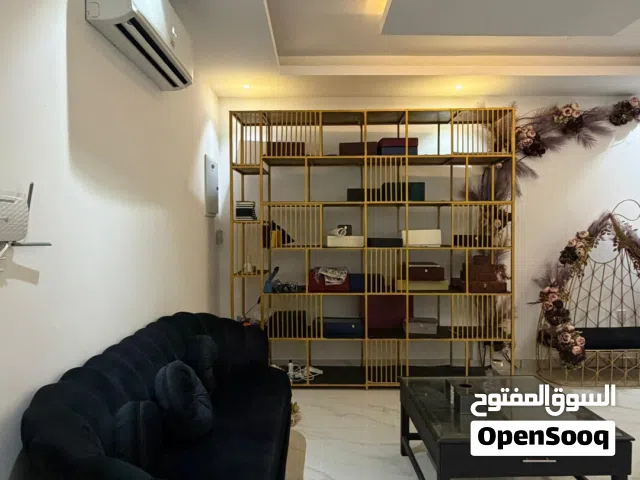 فرصة للاستثمار شقة جاهزة و مؤجرة للبيع بدخل شهري ثابت ، الخوض السابعة- الخط الاول