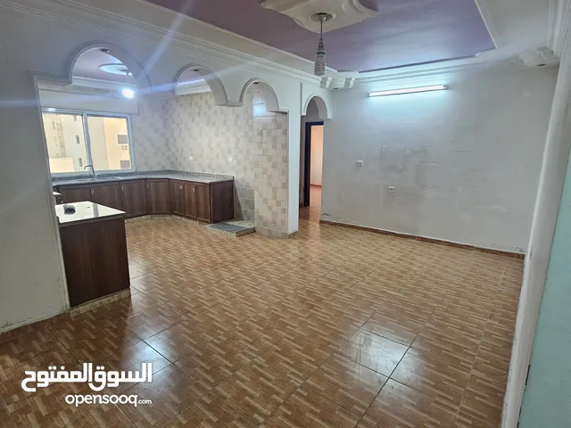 125 m2 4 Bedrooms Apartments for Rent in Irbid 30 Street