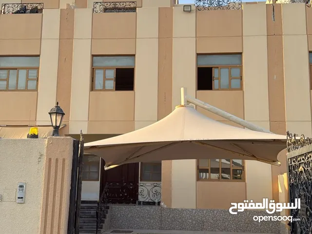 750 m2 5 Bedrooms Villa for Rent in Abu Dhabi Mohamed Bin Zayed City