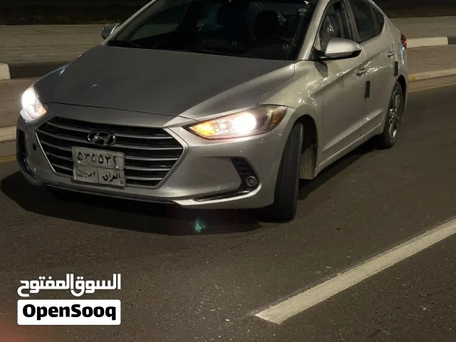 2018 هيونداي النترا Limited