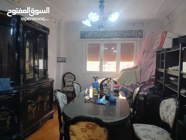 شقة للبيع في سابا باشا تري البحر