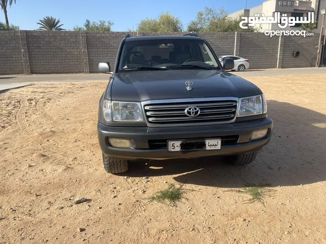 Used Toyota Land Cruiser in Misrata