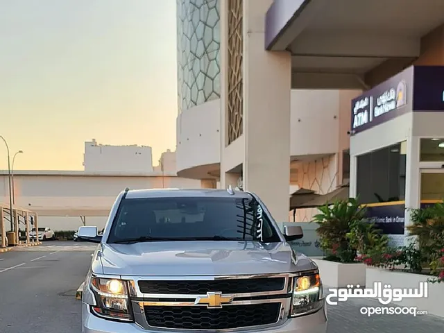 Used Chevrolet Suburban in Al Sharqiya