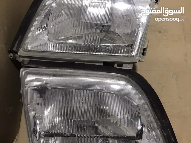 قطع غيار مرسيدس SL فقط الي معروض