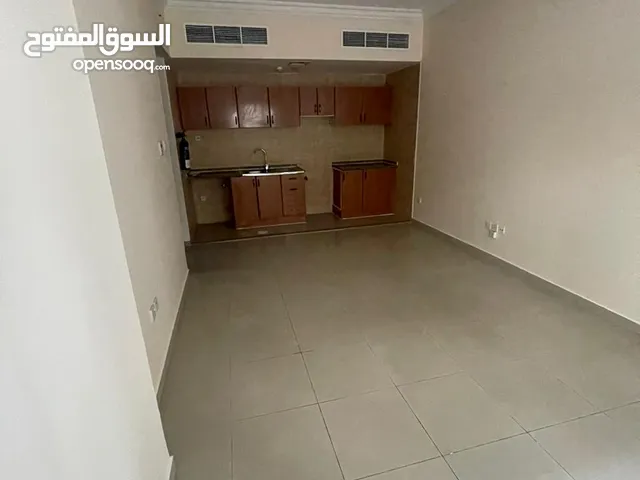 650 ft Studio Apartments for Rent in Sharjah Al Qasemiya