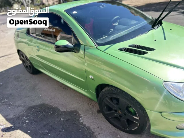2004 بيجو 206 CC