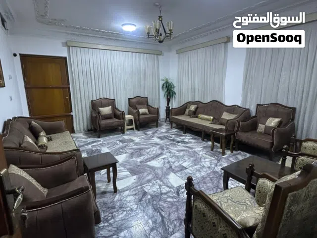 460 m2 4 Bedrooms Townhouse for Rent in Baghdad Saidiya