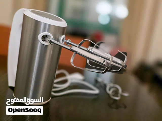 URGENT! Russell Hobbs Hand Mixer with European pin plug. Silver. Great for mixing dough, potatoes