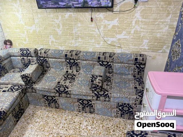 كعده مستعمله للبيع نضيفه بيها مجال