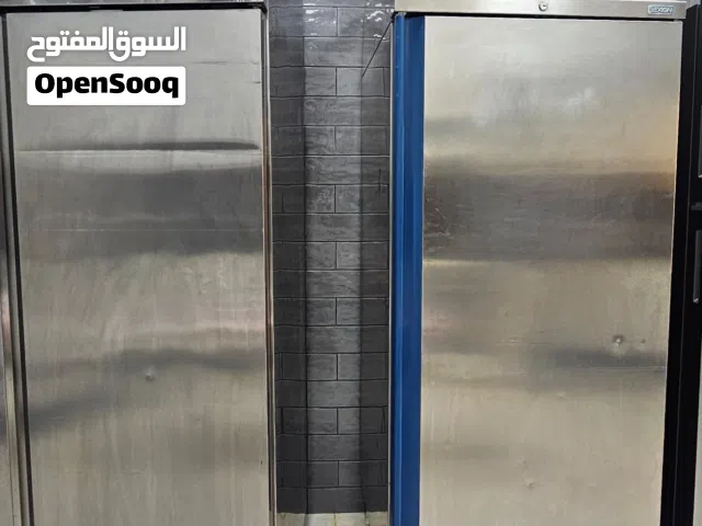 معدات مطاعم  ومقاهي  للبيع