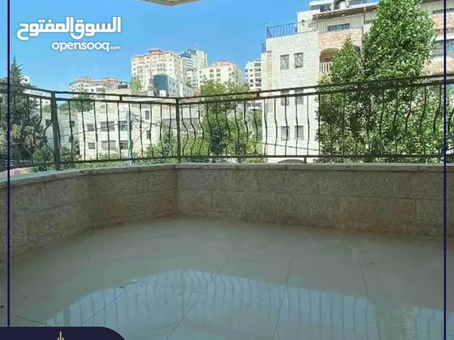 220 m2 3 Bedrooms Apartments for Rent in Ramallah and Al-Bireh Ein Munjid