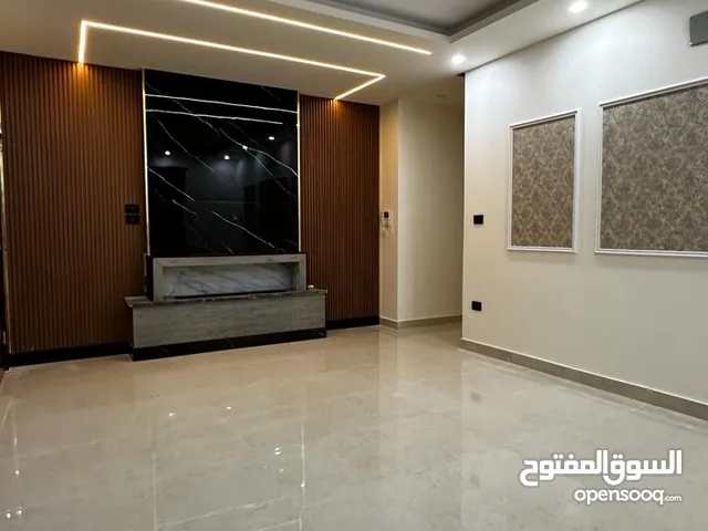 170 m2 3 Bedrooms Apartments for Sale in Irbid Al Thaqafa Circle