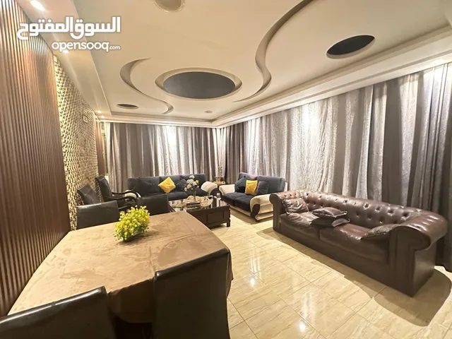 شقة مفروشة للايجار روف من المالك مباشر في شارع المدينة المنورة