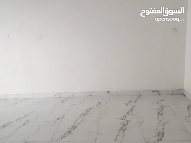 140 m2 2 Bedrooms Apartments for Rent in Sana'a Haddah
