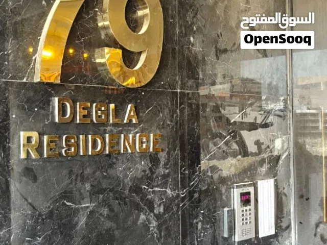 140 m2 3 Bedrooms Apartments for Sale in Cairo Zahraa Al Maadi