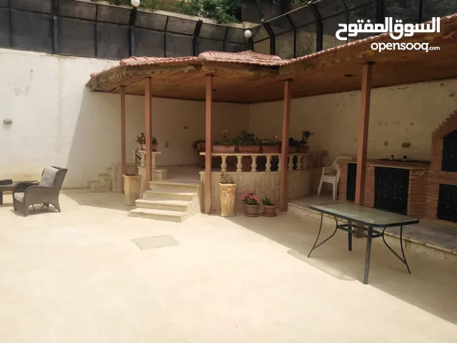 750 m2 More than 6 bedrooms Villa for Rent in Amman Khalda