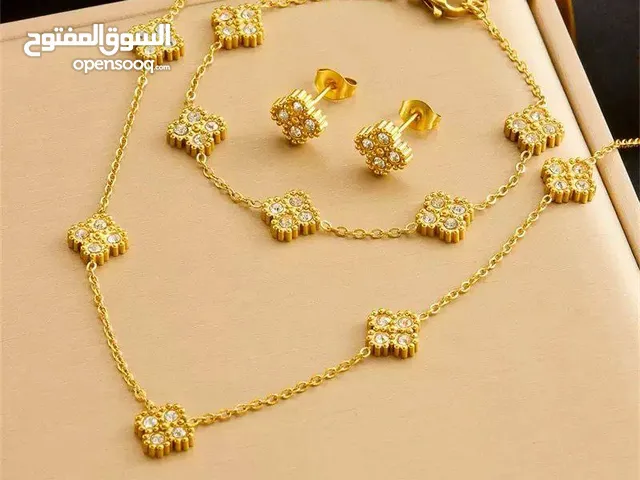 ااكسسوار درجه اولى لا يغير لون مطلى ذهب