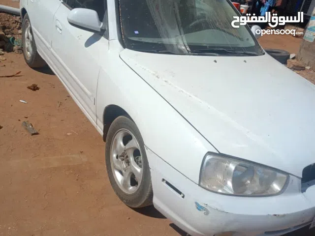 للبيع بإذن الله في امدرمان . سحليه موديل 2003 . القير اوتماتيك . ترخيص خ 7 ساري . مكنه جربوكس فل