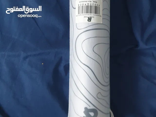 ماوس باد روك بو باللون الابيض والاسود  ومساحه واسعه تجعله مناسب للالعاب والتصفح مع سمك مناسب(4mm)