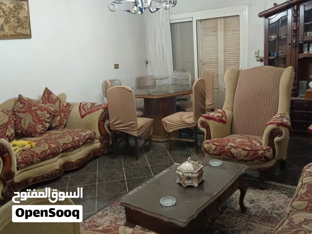 طقم صالون كلاسيك للبيع