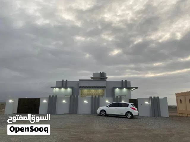 200 m2 3 Bedrooms Townhouse for Sale in Al Batinah Rustaq