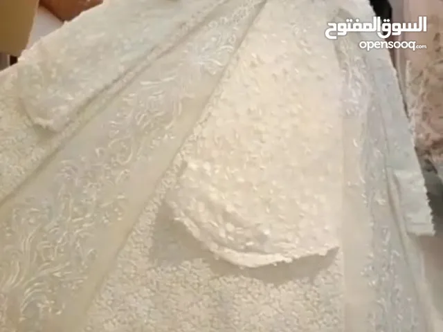 Weddings and Engagements Dresses in Hawally