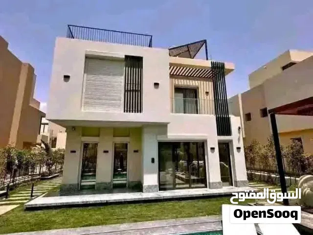 فيلا مستقلة  متشطبة بالكامل  للبيع من سوديك  Sodic في قلب  القاهرة الجديدة     مساحة 326 متر