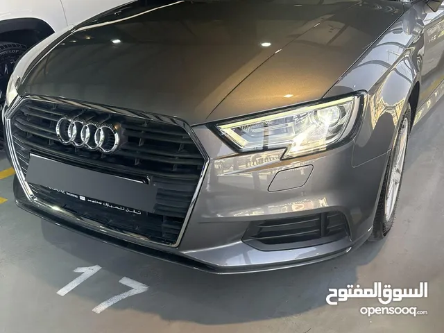 Audi A3 2018 بحالة الوكالة