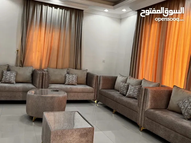 560 m2 More than 6 bedrooms Townhouse for Sale in Dhofar Other
