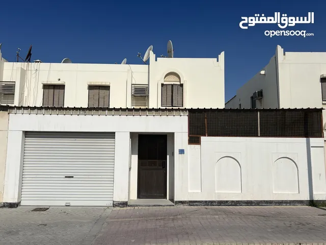 للبيع بيت في مدينه حمد