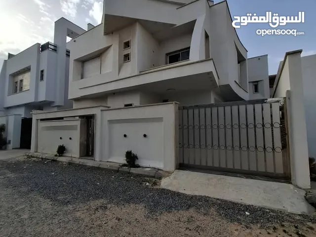 340 m2 3 Bedrooms Villa for Sale in Tripoli Al-Sabaa